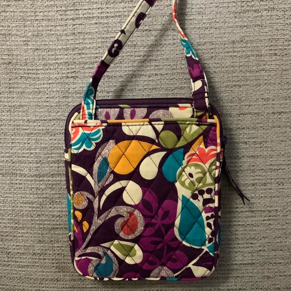 Vera Bradley crossbody - Picture 5 of 13